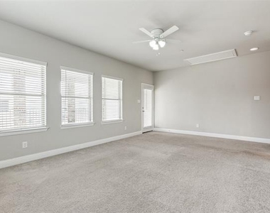 1544 Windermere Way - Photo Thumbnail 9