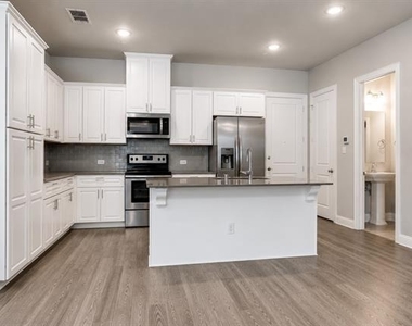 1544 Windermere Way - Photo Thumbnail 2