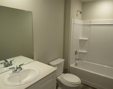 1612 Tin Roof Road - Photo Thumbnail 13