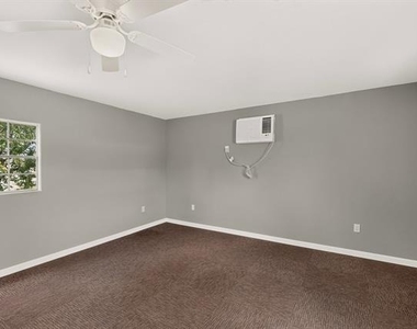 1657 E 2nd Street - Photo Thumbnail 15