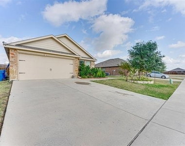 517 Milo Way - Photo Thumbnail 20