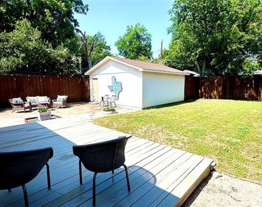 7515 Morton Street - Photo Thumbnail 13
