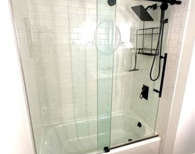 7515 Morton Street - Photo Thumbnail 11