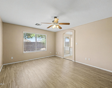 13153 W Mauna Loa Lane - Photo Thumbnail 10