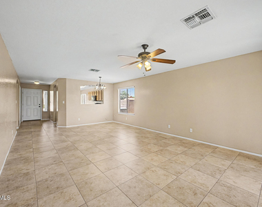 13153 W Mauna Loa Lane - Photo Thumbnail 3