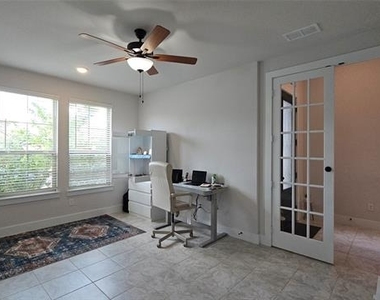 3512 Chacon Creek Trail - Photo Thumbnail 8