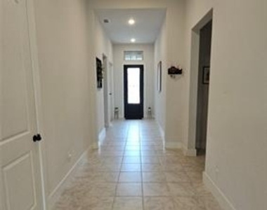 3512 Chacon Creek Trail - Photo Thumbnail 4
