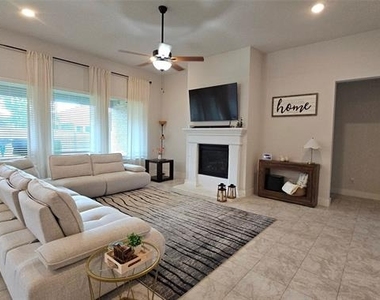 3512 Chacon Creek Trail - Photo Thumbnail 3
