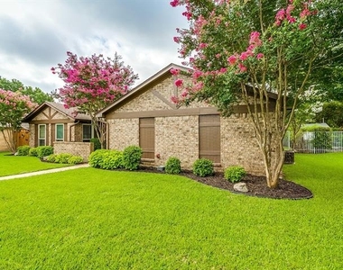 808 Sandhurst Drive - Photo Thumbnail 1