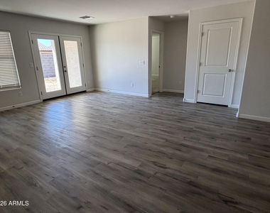 2025 E Velvet Place - Photo Thumbnail 8