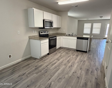 2025 E Velvet Place - Photo Thumbnail 2