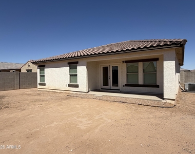 2025 E Velvet Place - Photo Thumbnail 13