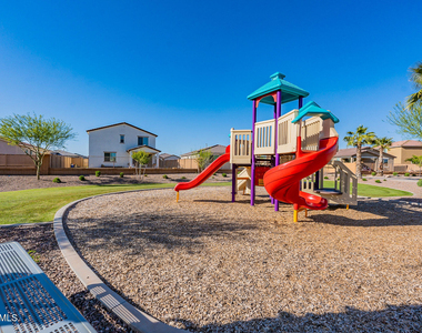 2025 E Velvet Place - Photo Thumbnail 19