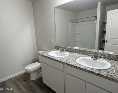 2025 E Velvet Place - Photo Thumbnail 11