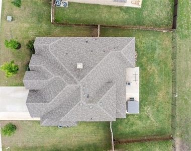 806 Summer Grove Drive - Photo Thumbnail 34