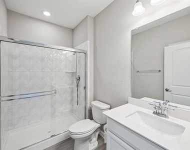 3409 Etta Terrace - Photo Thumbnail 15