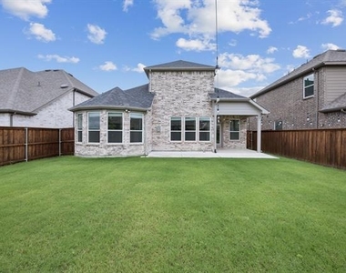 3409 Etta Terrace - Photo Thumbnail 32