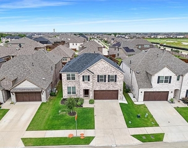 3409 Etta Terrace - Photo Thumbnail 34