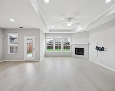 3409 Etta Terrace - Photo Thumbnail 8