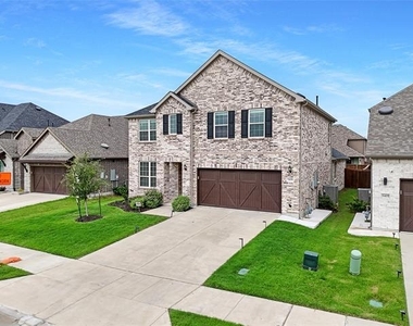 3409 Etta Terrace - Photo Thumbnail 33