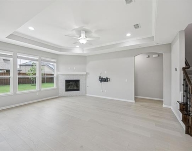 3409 Etta Terrace - Photo Thumbnail 9