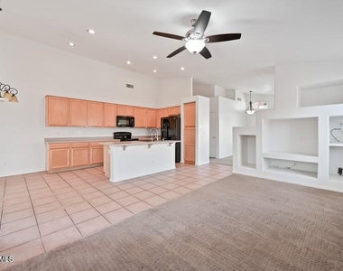 6893 W Firebird Drive - Photo Thumbnail 14