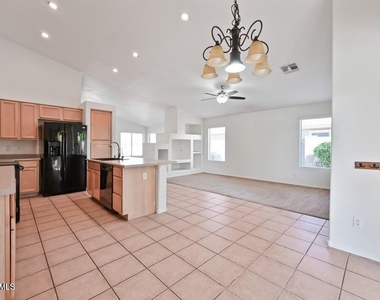 6893 W Firebird Drive - Photo Thumbnail 12