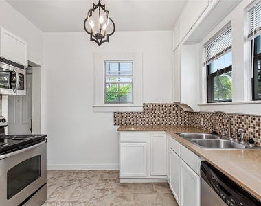5925 Worth Street - Photo Thumbnail 13