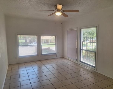 5912 Maceo Lane - Photo Thumbnail 15