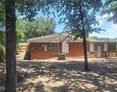 5912 Maceo Lane - Photo Thumbnail 20