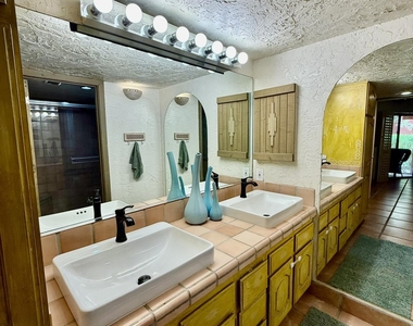 4303 E Cactus Road - Photo Thumbnail 21