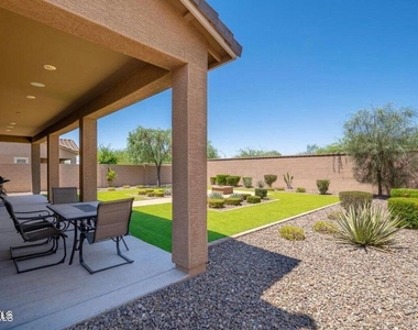 25236 N 106th Drive - Photo Thumbnail 33