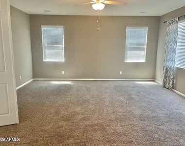 25236 N 106th Drive - Photo Thumbnail 13