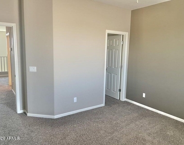 25236 N 106th Drive - Photo Thumbnail 26