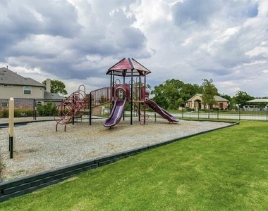 11513 Morrow Lane - Photo Thumbnail 34