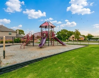 11513 Morrow Lane - Photo Thumbnail 36