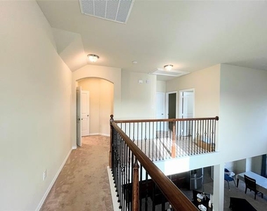 11513 Morrow Lane - Photo Thumbnail 19