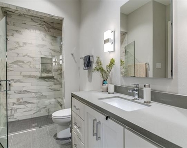 2218 Castilian Path - Photo Thumbnail 26