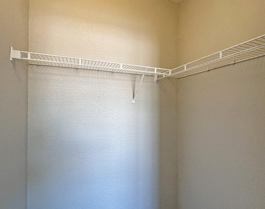 152 Sw Peacock Boulevard - Photo Thumbnail 11