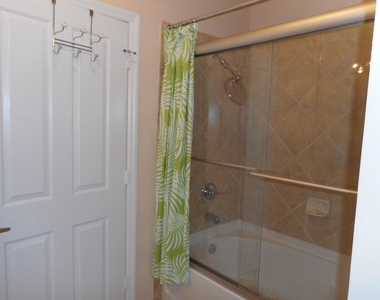 600 S Dixie Highway - Photo Thumbnail 14