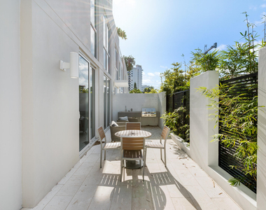 401 N Birch Road - Photo Thumbnail 3
