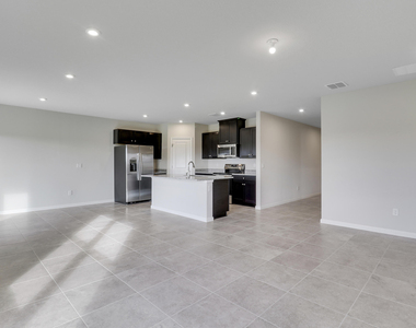 15404 Sw American Street - Photo Thumbnail 11