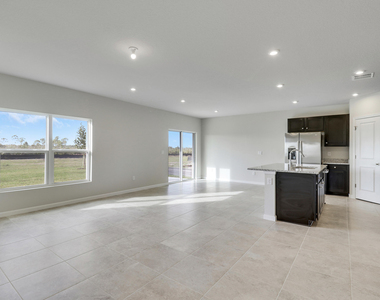15404 Sw American Street - Photo Thumbnail 12