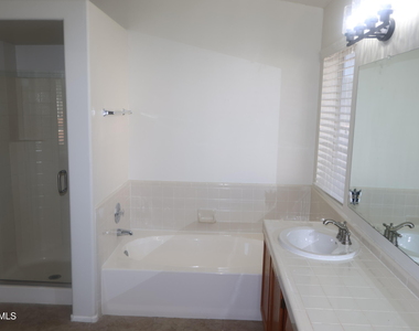 7629 W Kristal Way - Photo Thumbnail 41