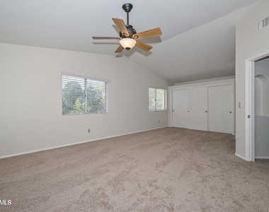 7629 W Kristal Way - Photo Thumbnail 16