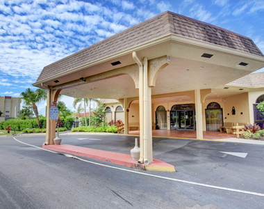 3590 Via Poinciana - Photo Thumbnail 48