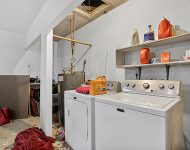 123 E Erie Drive - Photo Thumbnail 31