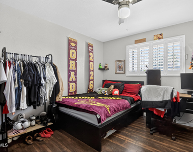 123 E Erie Drive - Photo Thumbnail 26