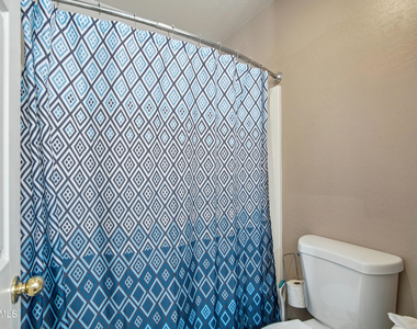 12571 W Mauna Loa Lane - Photo Thumbnail 26