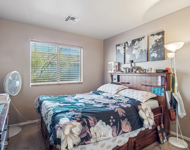 12571 W Mauna Loa Lane - Photo Thumbnail 23